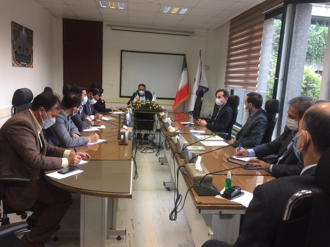 اهمیت نقش معلمان و حضور دانش آموزان در کلاس درس در ایام کرونا